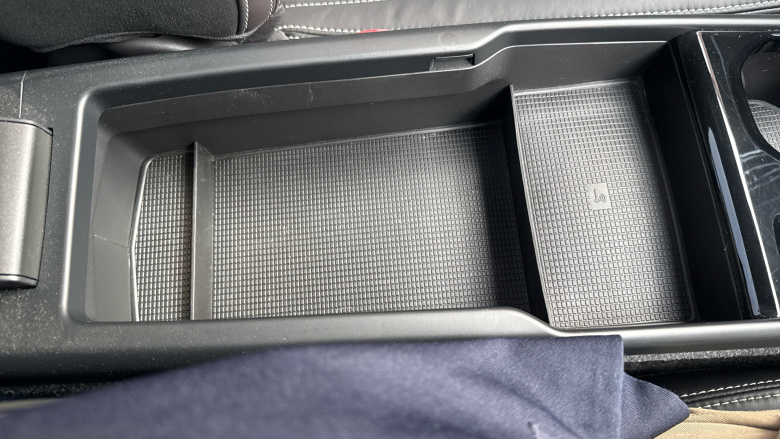 Volvo Xc40 1.5 T5 Recharge PHEV R DESIGN Pro 5dr Auto Estate